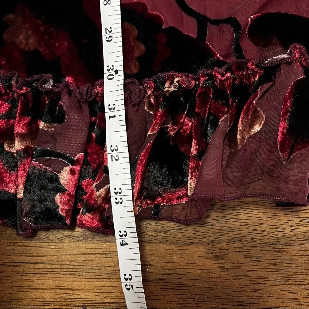 NWT Missguided Devore V Neck Tea Dress Floral Size 4 Red Ruffle Plunge - Picture 10 of 16